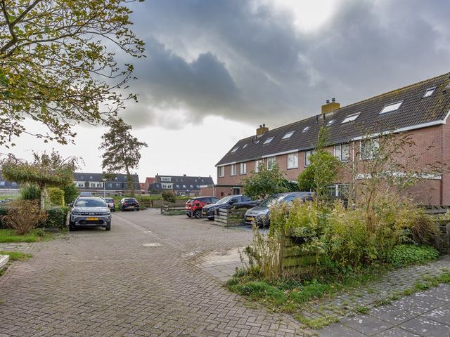 Botterhof 28, Harlingen
