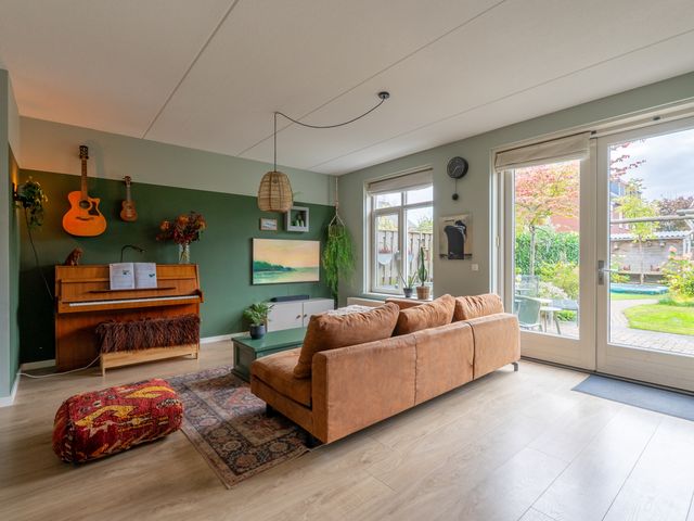 Fluweelboomstraat 27, Lent