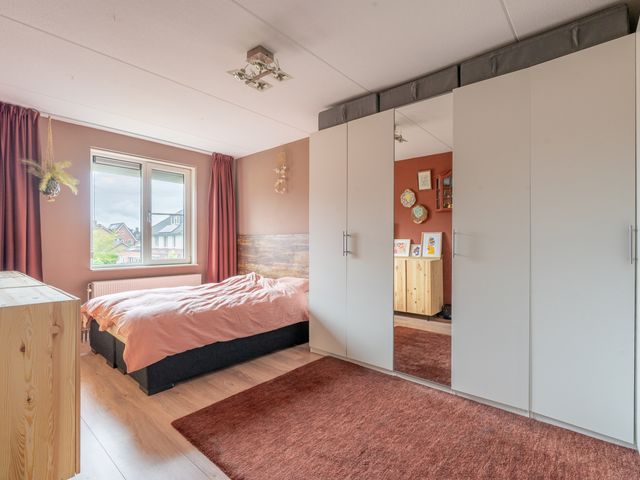 Fluweelboomstraat 27, Lent