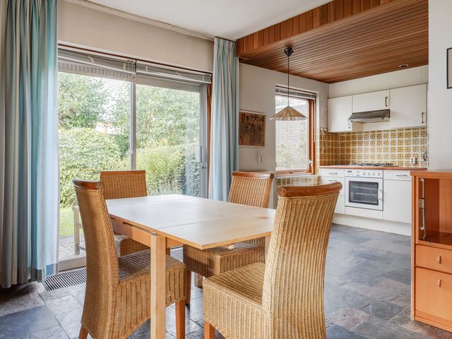 Dr. C.J.K. Van Aalstweg 17, Hoorn