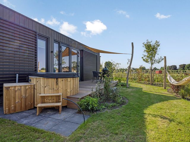 Rijnbandijk 10B70, Eck en Wiel