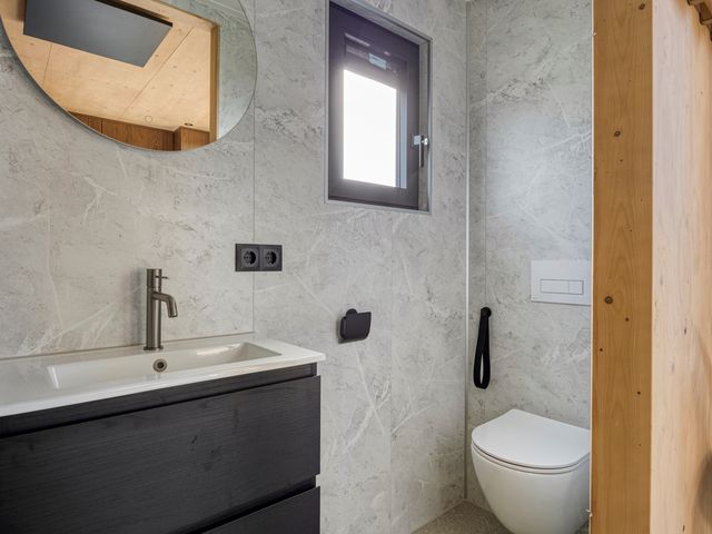 Rijnbandijk 10B70, Eck en Wiel