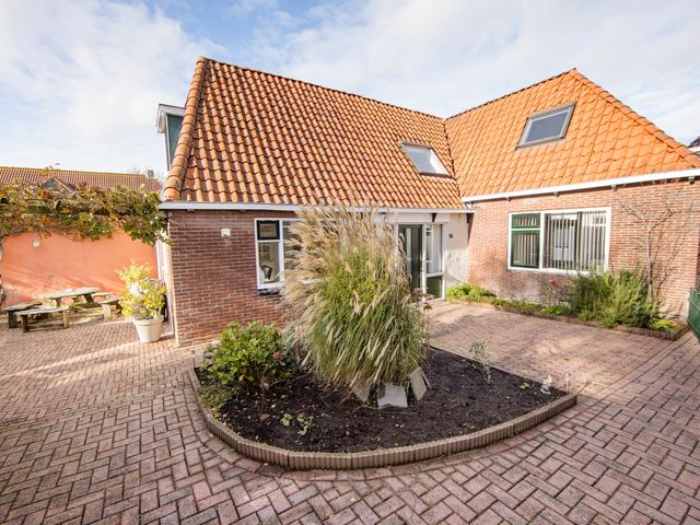 Slotmakersstraat 13, Makkum