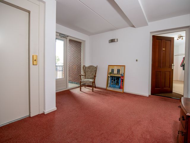 Burgemeester Schönfeldplein 15C1, Winschoten