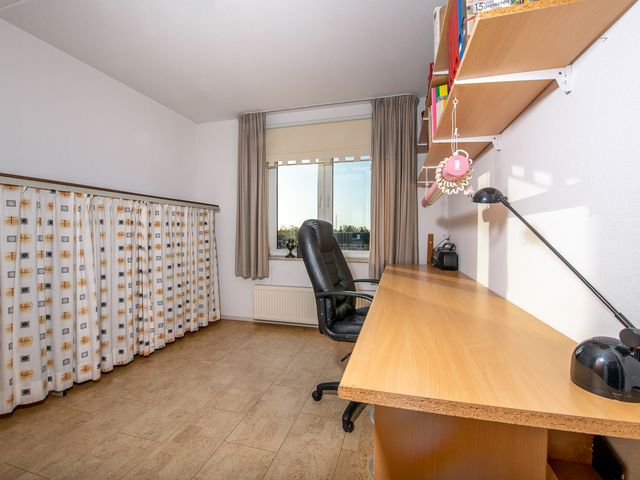 Burgemeester Schönfeldplein 15C1, Winschoten