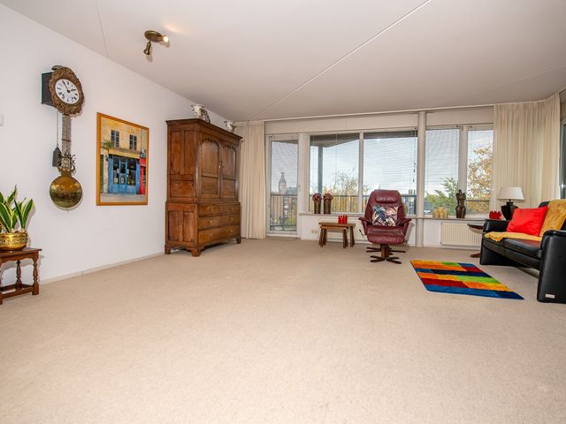 Burgemeester Schönfeldplein 15C1, Winschoten