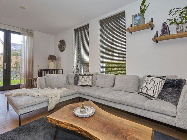 Grinthof 5, Hillegom