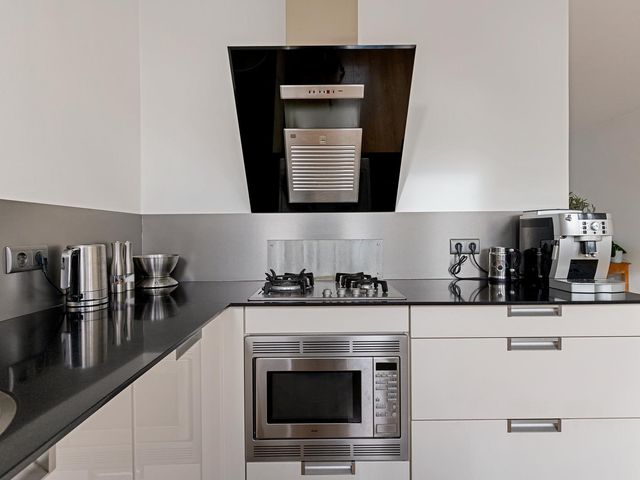 Rode Klaver 81, Uithoorn