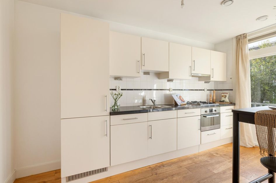 Gibraltarstraat 83 1