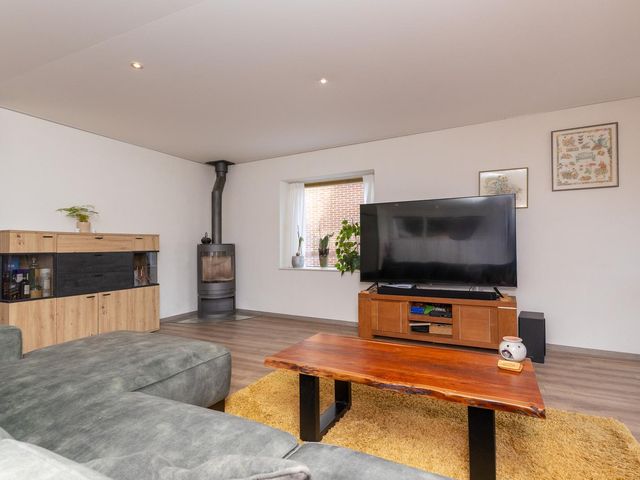 De Buurt 109, Venhuizen