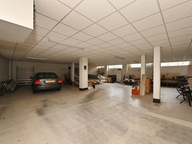 Auvergnestraat 28, Bergen op Zoom