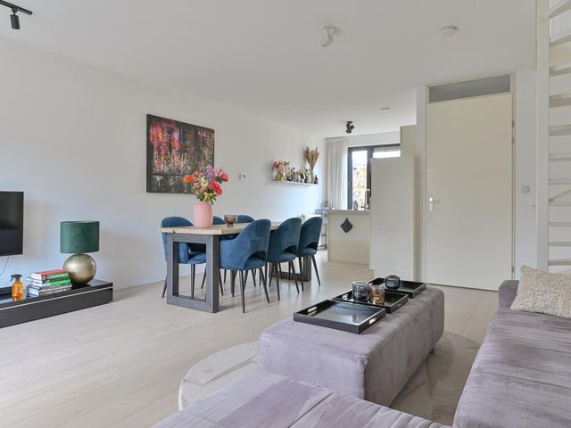 Atalanta 32, Hoogeveen