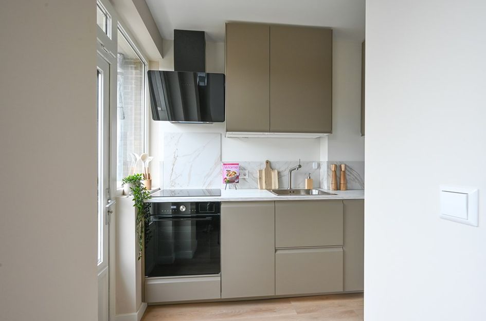 Admiraal de Ruyterweg 37D