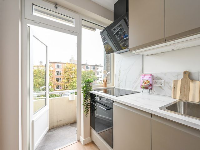 Admiraal de Ruyterweg 37D, Rotterdam