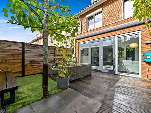 Hildegaarde 1a, Maasland