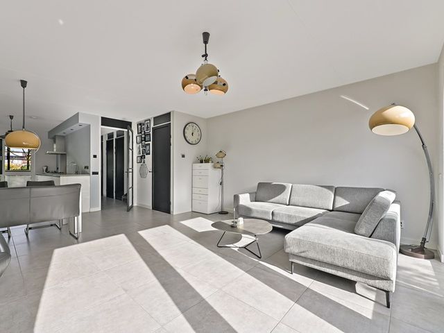 Hildegaarde 1a, Maasland