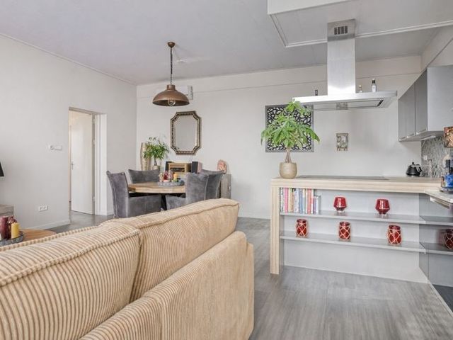 Rubensstraat 2, Raamsdonksveer