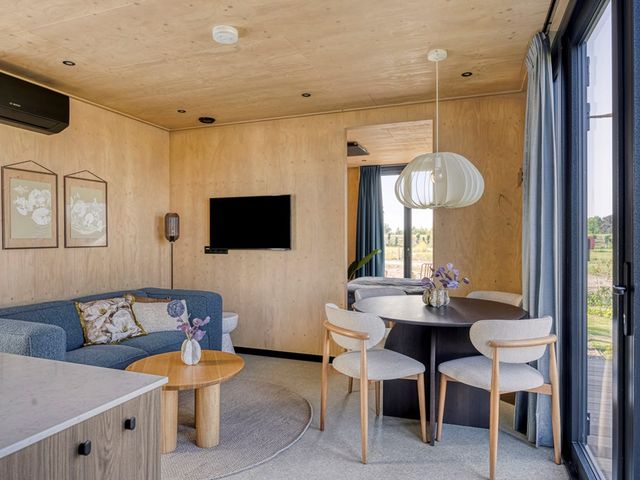 Rijnbandijk 10B70, Eck en Wiel