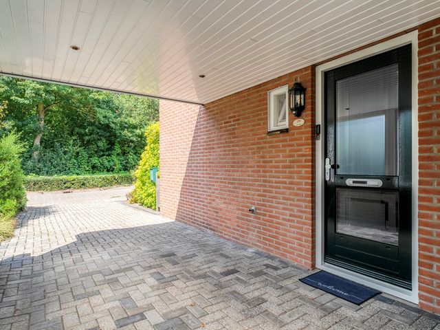 Wielewaalstraat 26, Hardenberg