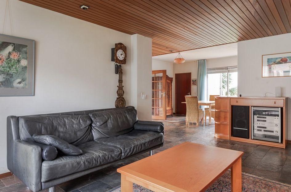 Dr. C.J.K. van Aalstweg 17