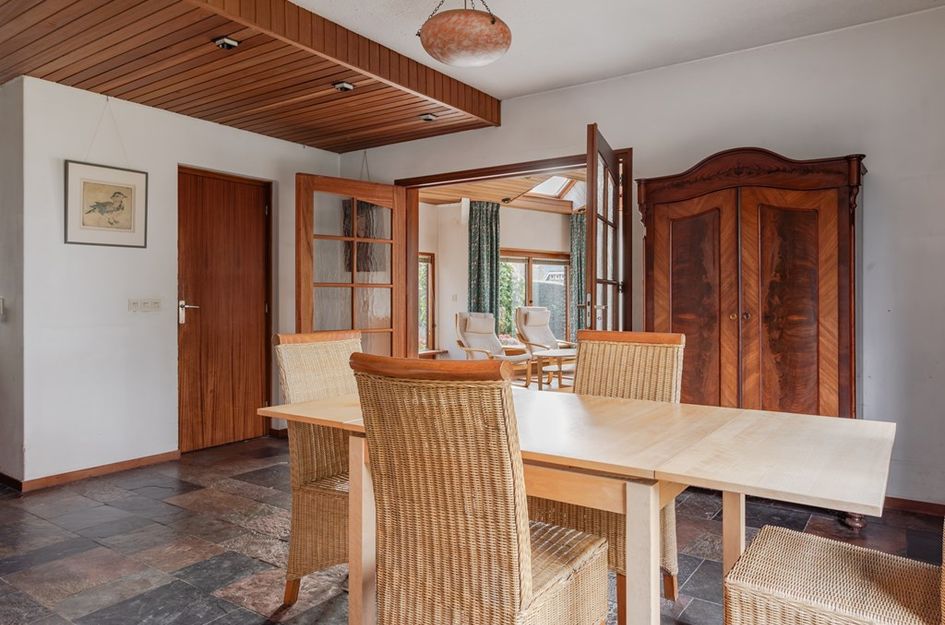 Dr. C.J.K. van Aalstweg 17