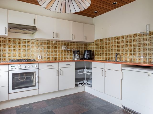 Dr. C.J.K. van Aalstweg 17, Hoorn