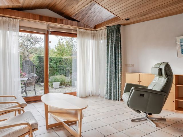 Dr. C.J.K. van Aalstweg 17, Hoorn