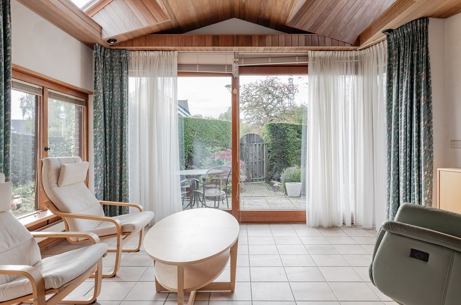 Dr. C.J.K. van Aalstweg 17