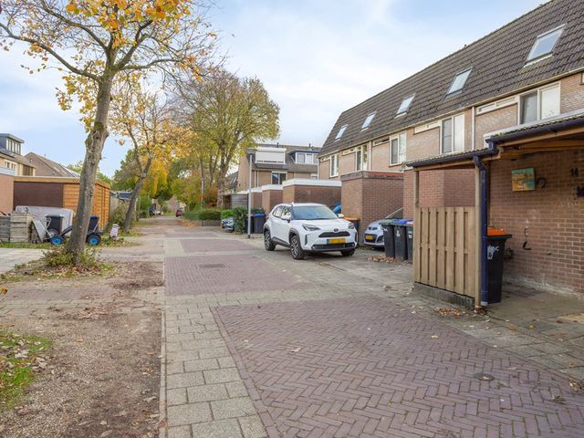 Loevestein 14, Zwijndrecht