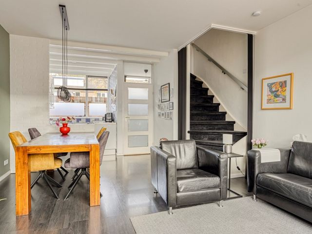 Loevestein 14, Zwijndrecht