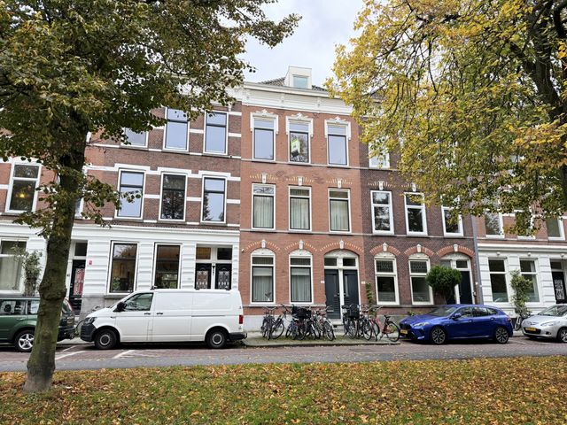 Spoorsingel 74B02, Rotterdam