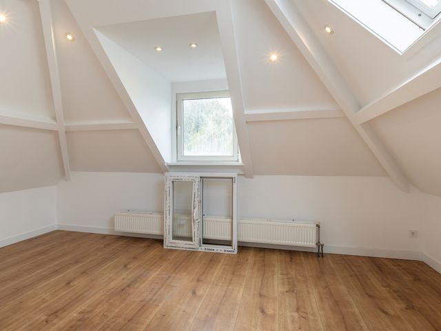 Spoorsingel 74B02, Rotterdam