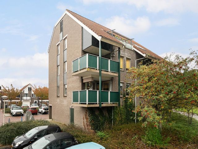 Lissenvaart 103, Zoetermeer