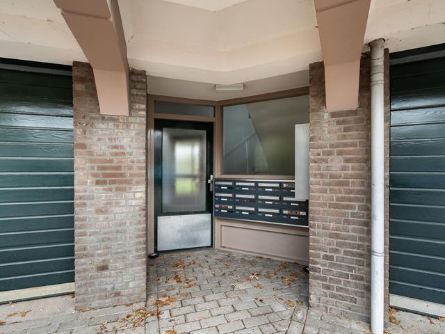 Lissenvaart 103, Zoetermeer