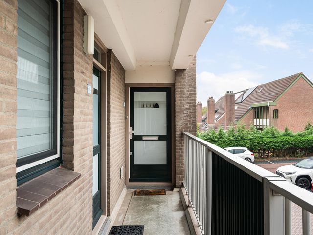 Lissenvaart 103, Zoetermeer