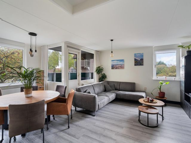 Lissenvaart 103, Zoetermeer