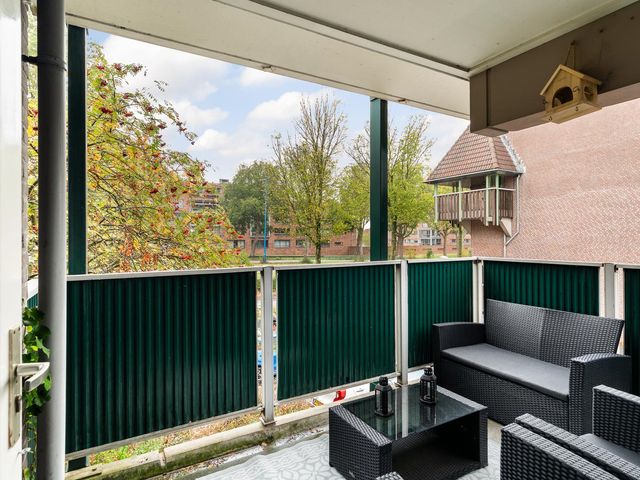 Lissenvaart 103, Zoetermeer