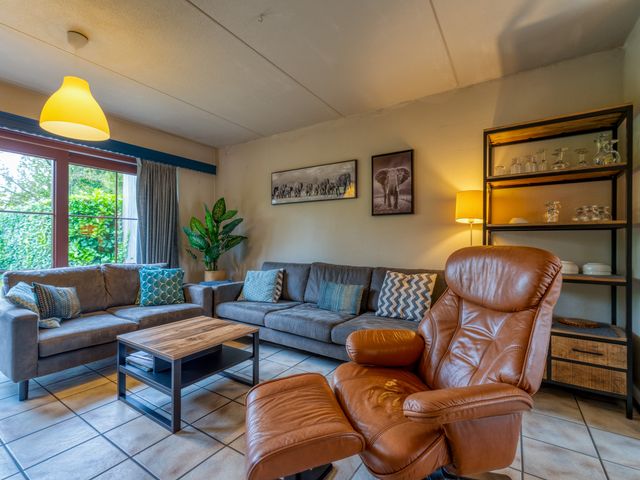 Spaanse Galeien 19, Retranchement