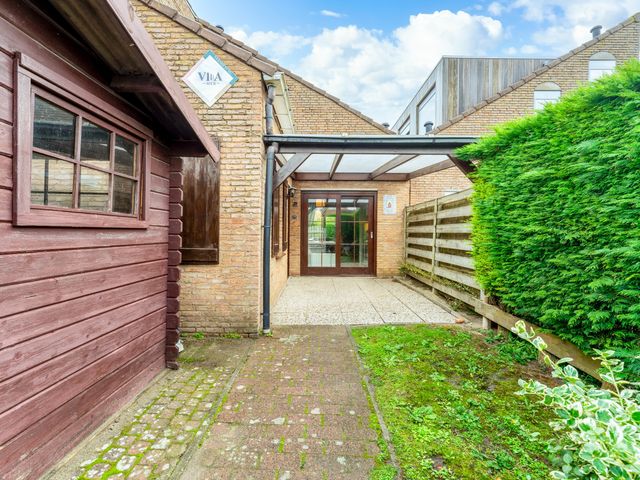 Spaanse Galeien 19, Retranchement