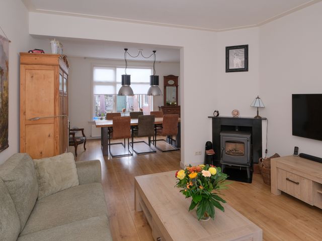 Julianastraat 20, Almelo