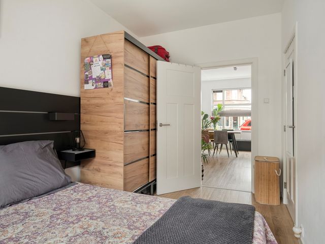 Bussumsestraat 105, Den Haag