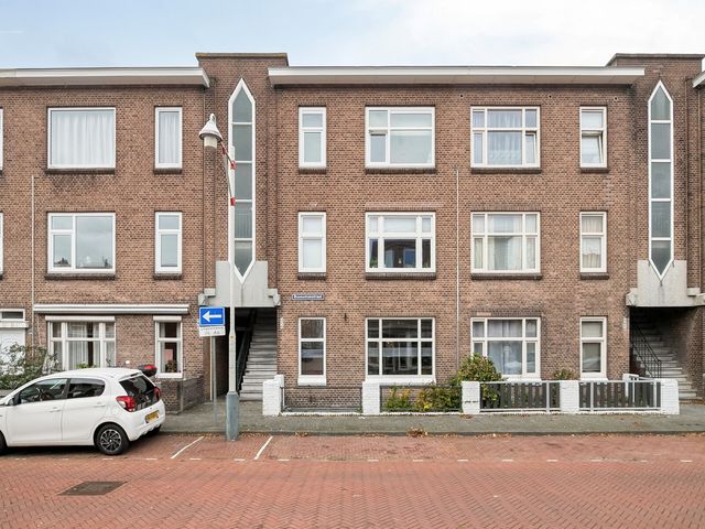 Bussumsestraat 105, Den Haag