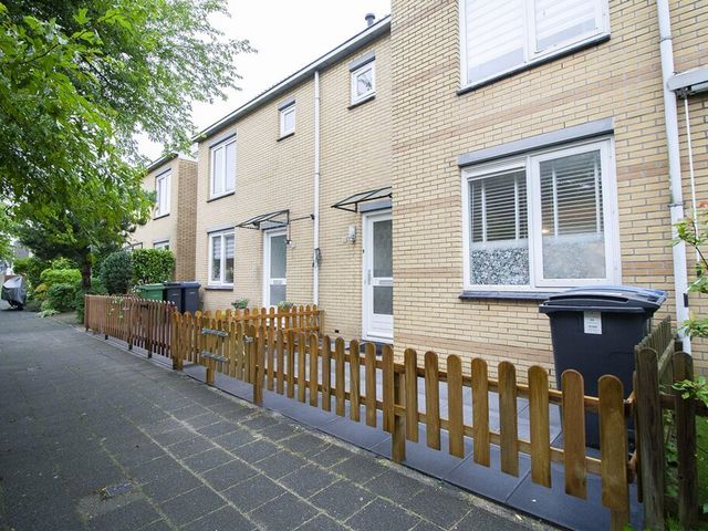 Albert van Dalsumlaan 33, Amstelveen