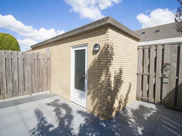 Albert van Dalsumlaan 33, Amstelveen