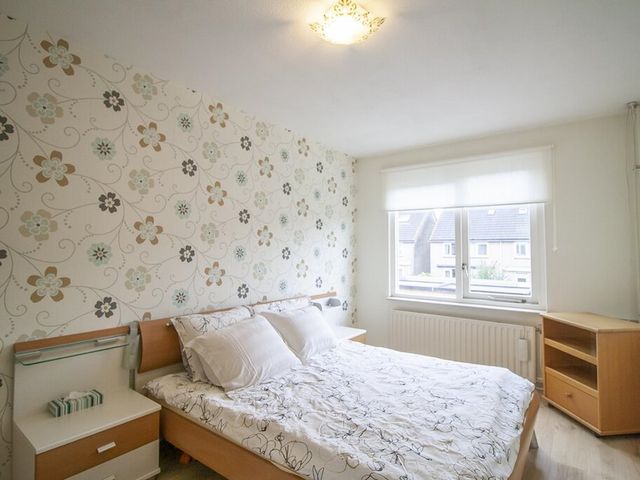 Albert van Dalsumlaan 33, Amstelveen