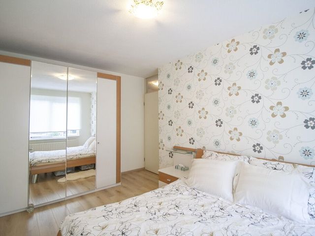 Albert van Dalsumlaan 33, Amstelveen