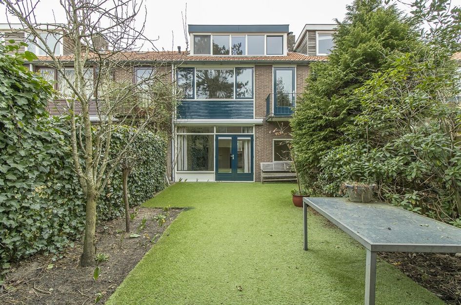 Van Der Helstpark 57