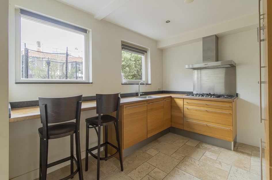 Van Der Helstpark 57