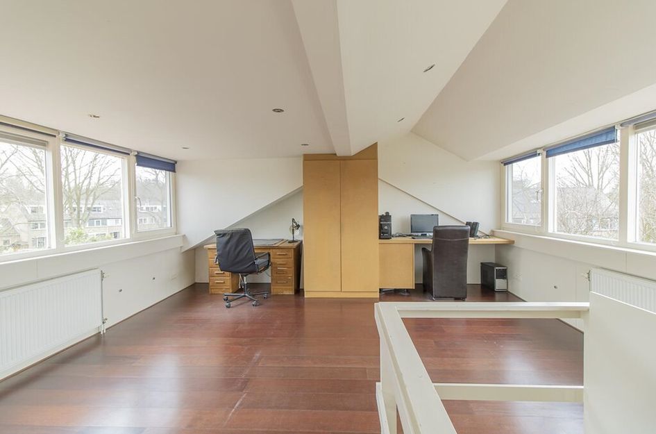 Van Der Helstpark 57