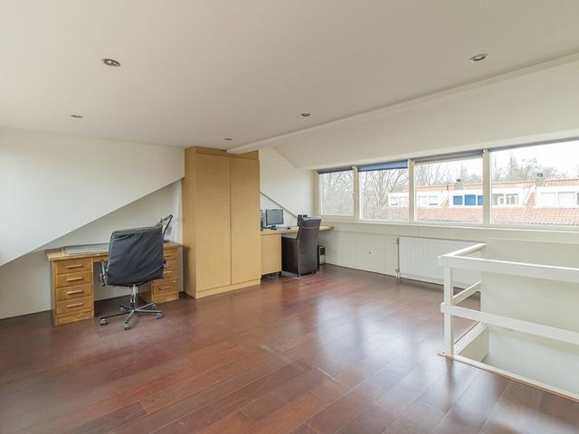 Van Der Helstpark 57, Muiderberg